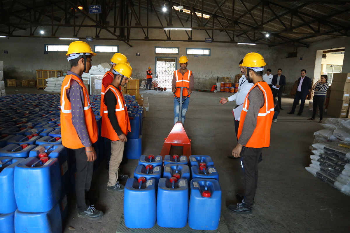 Safety Measures To Handle In Chemical Warehouse